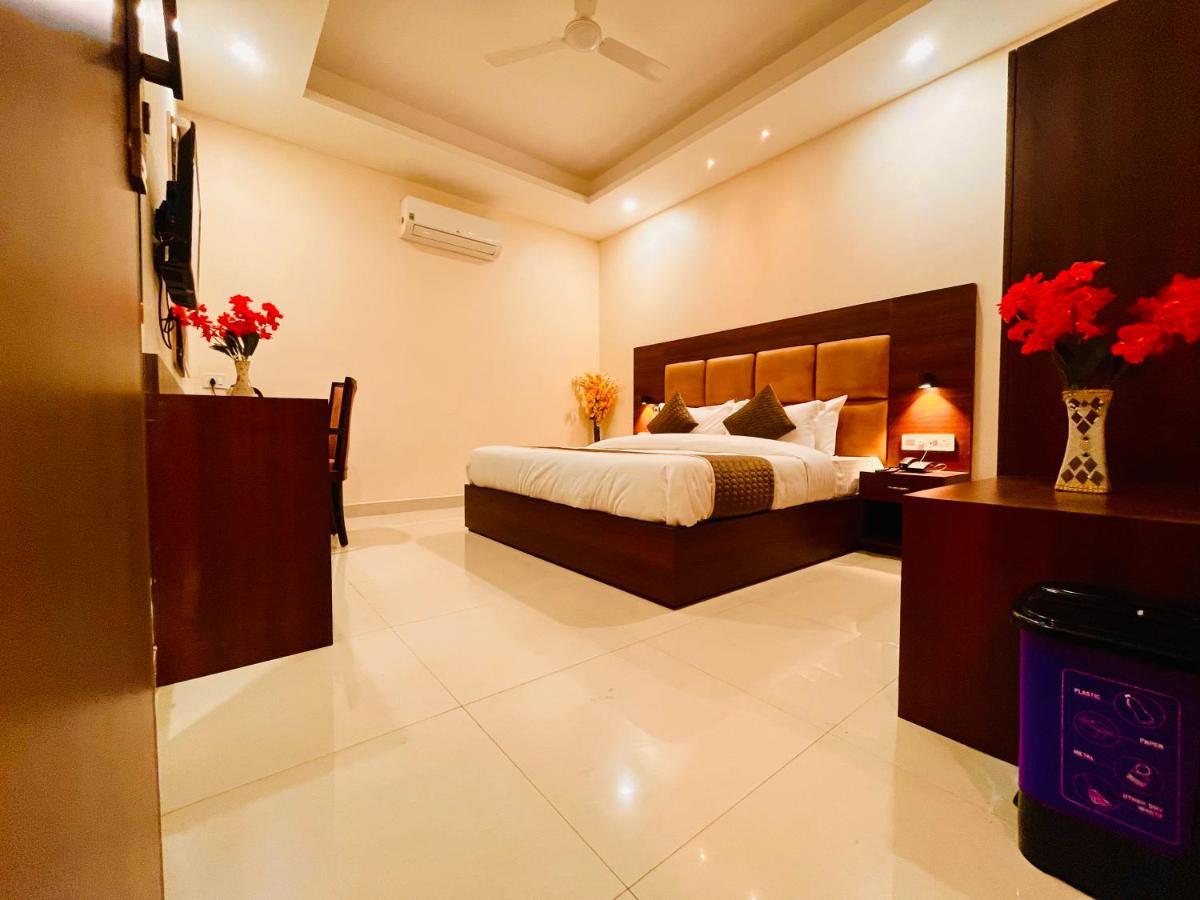 Hotel Prayag Inn 하리드와르 외부 사진