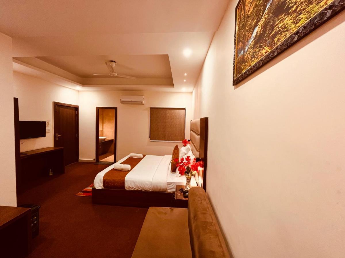Hotel Prayag Inn 하리드와르 외부 사진